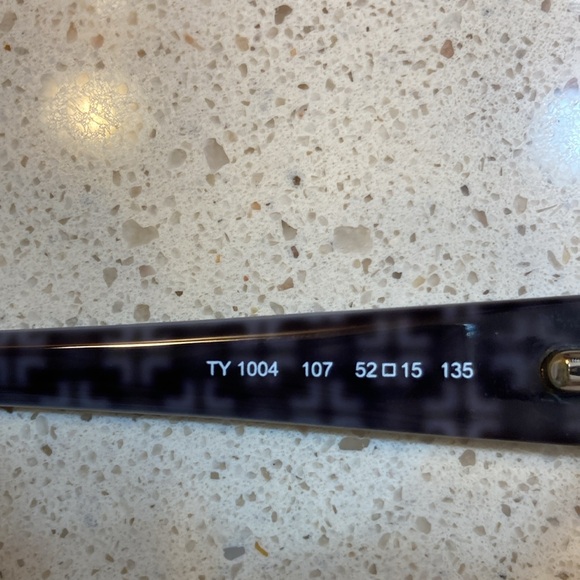 Tory Burch prescription glasses frame - Picture 5 of 5